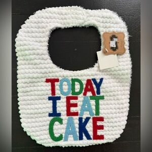 Mud Pie Baby Cake Smashing Bib